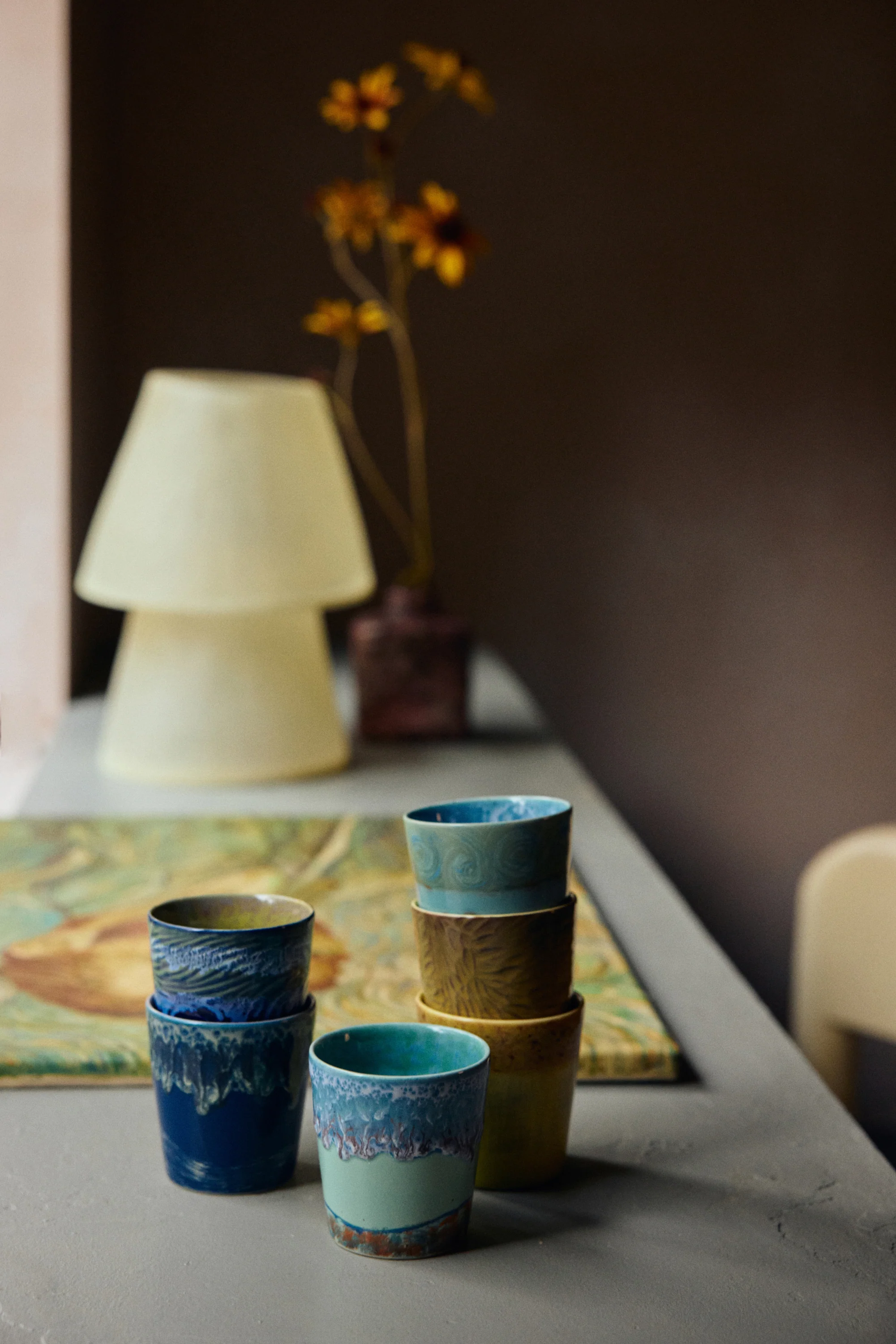 70’s Ceramics: Van Gogh Coffee Mugs, Self Portrait (Set of 2) - Image 4