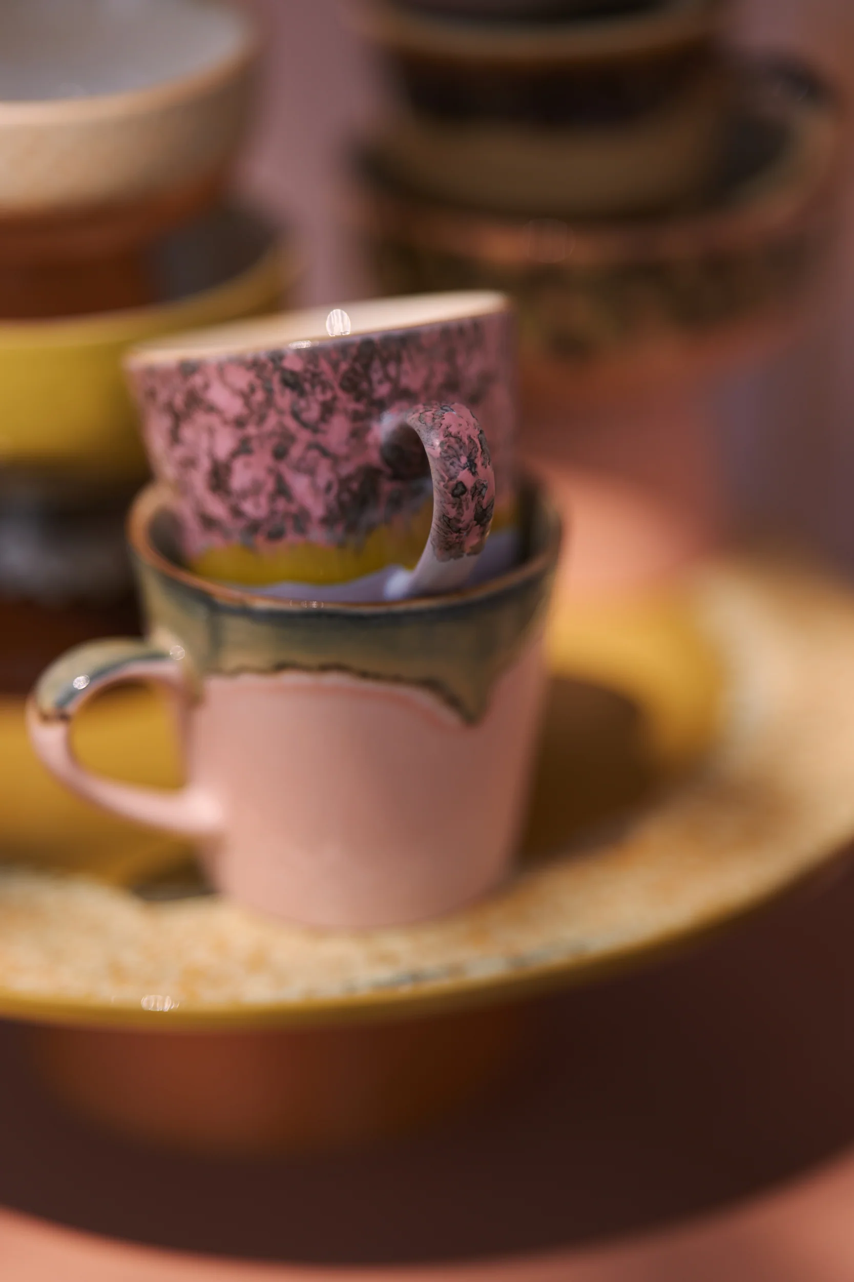 70S Ceramics: Americano Mugs Radiant (Set of 4) - Image 4