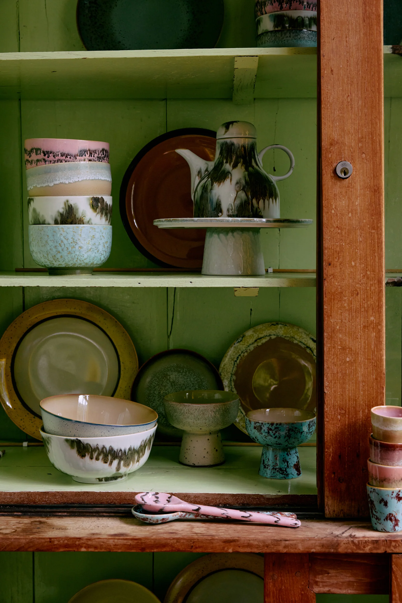 70's Ceramics: Ramen Bowls, Minimalist (Set of 2) - Image 3