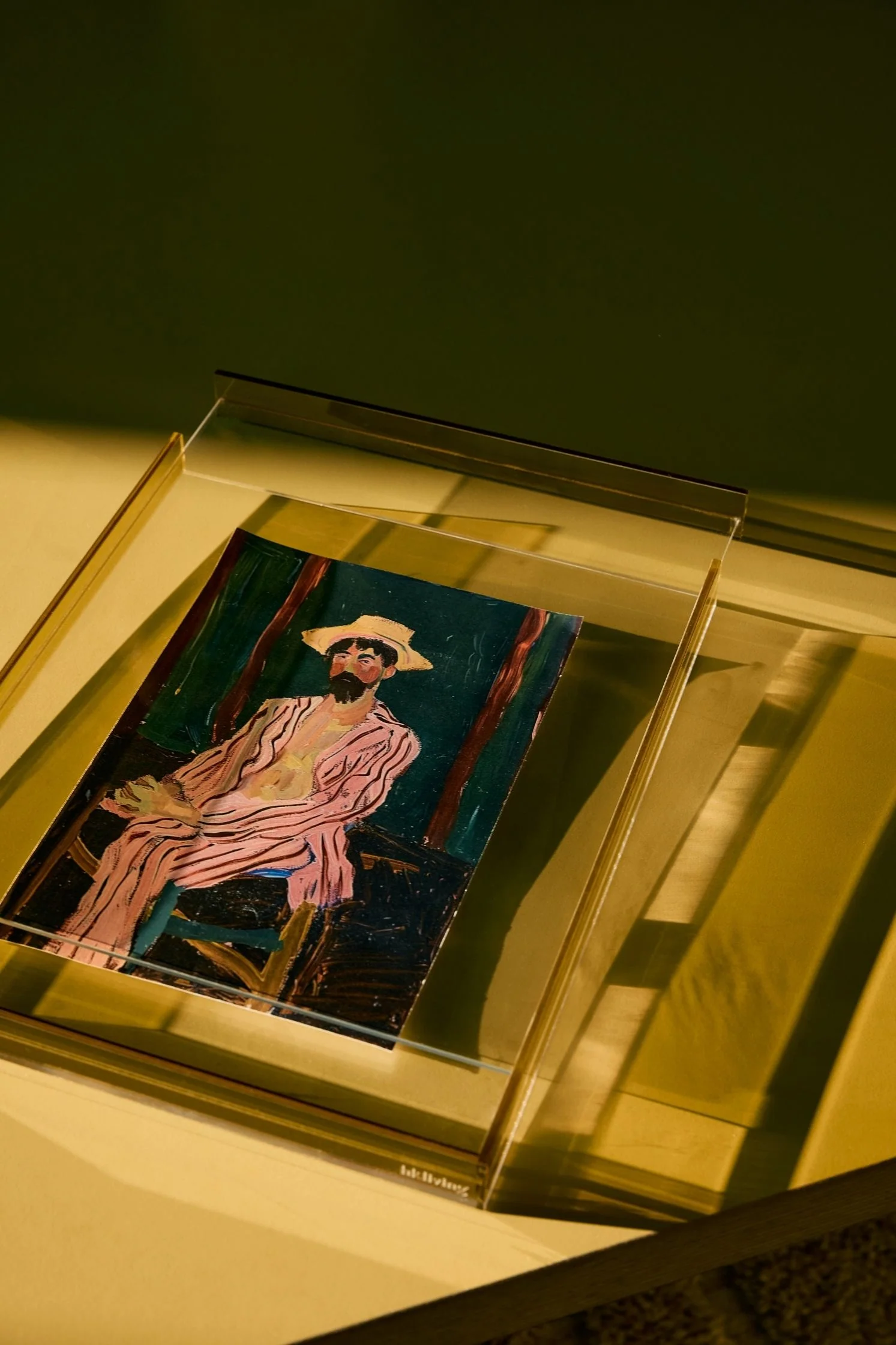 Acrylic Frame Olive Artist (29X37cm) - Image 4