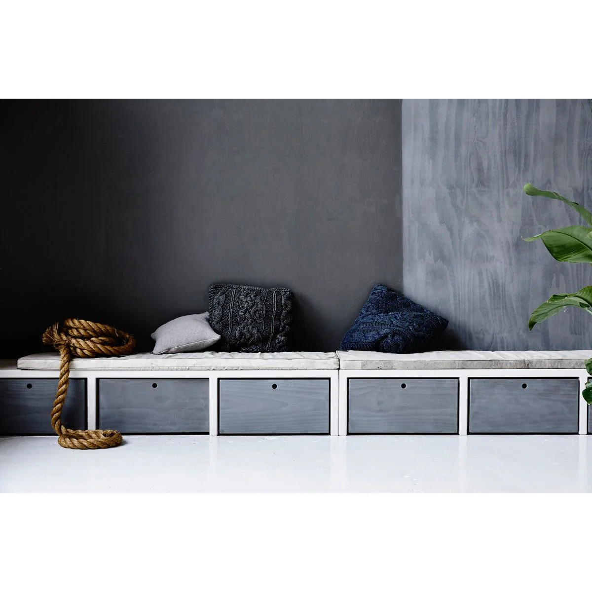 Isabelle Banquette Storage Seat