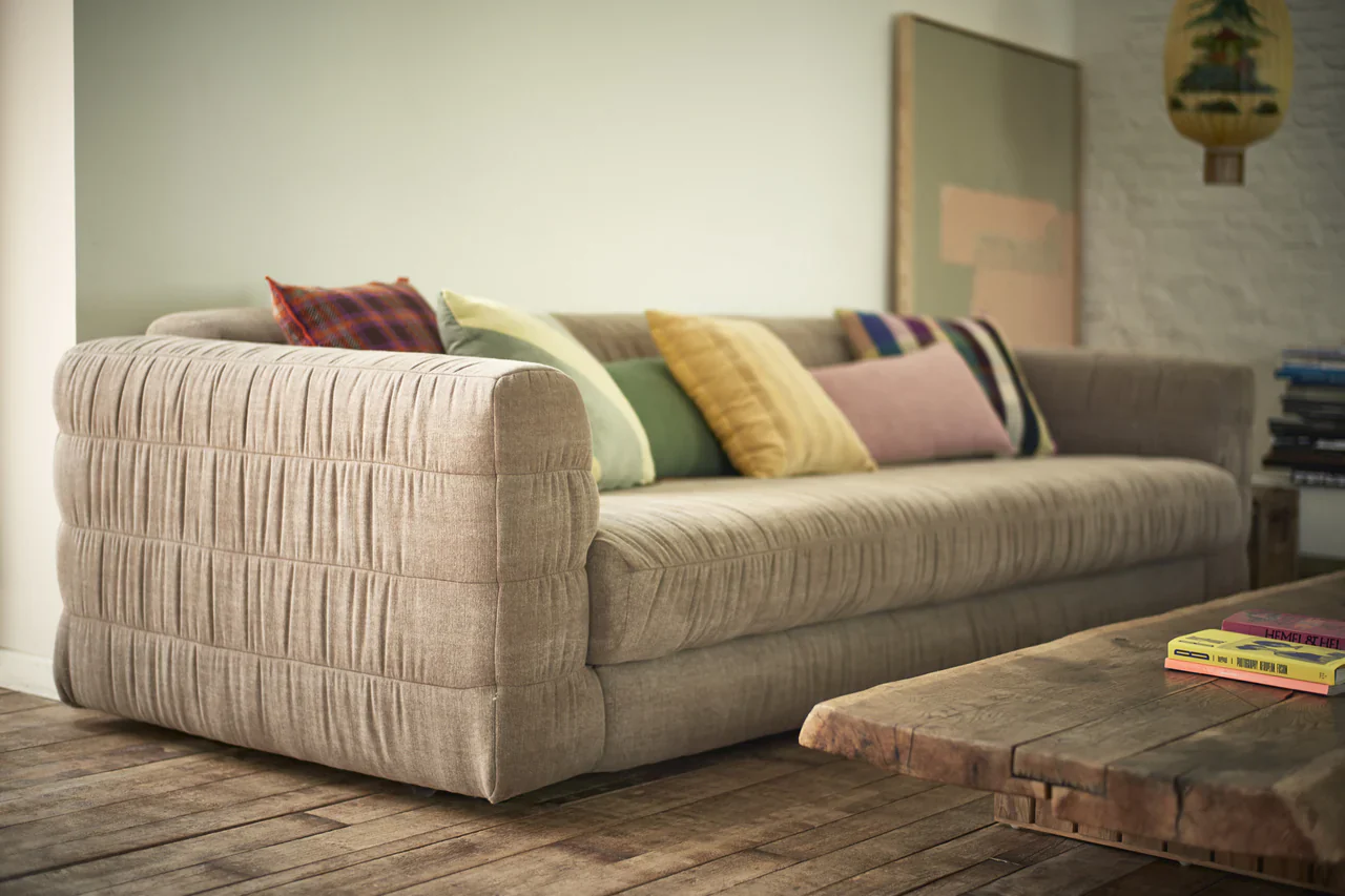 Club Couch : Linen Blend, Taupe - Image 3