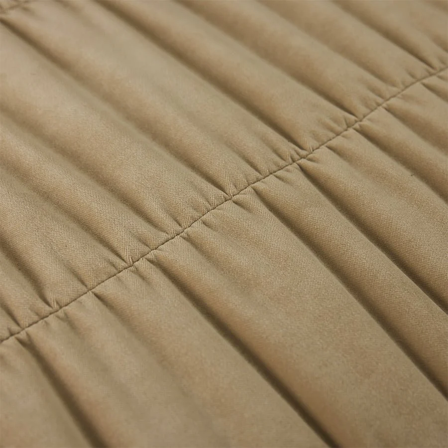 Club Couch : Royal Velvet, Cream - Image 4