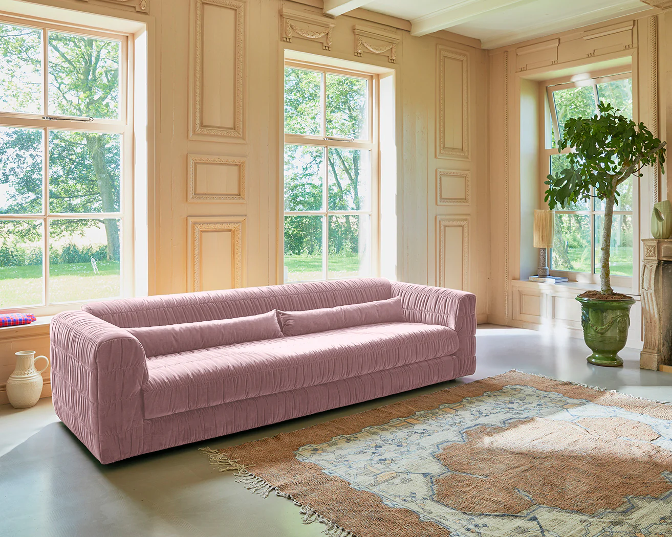 Club Couch: Wise, Blossom - Image 3