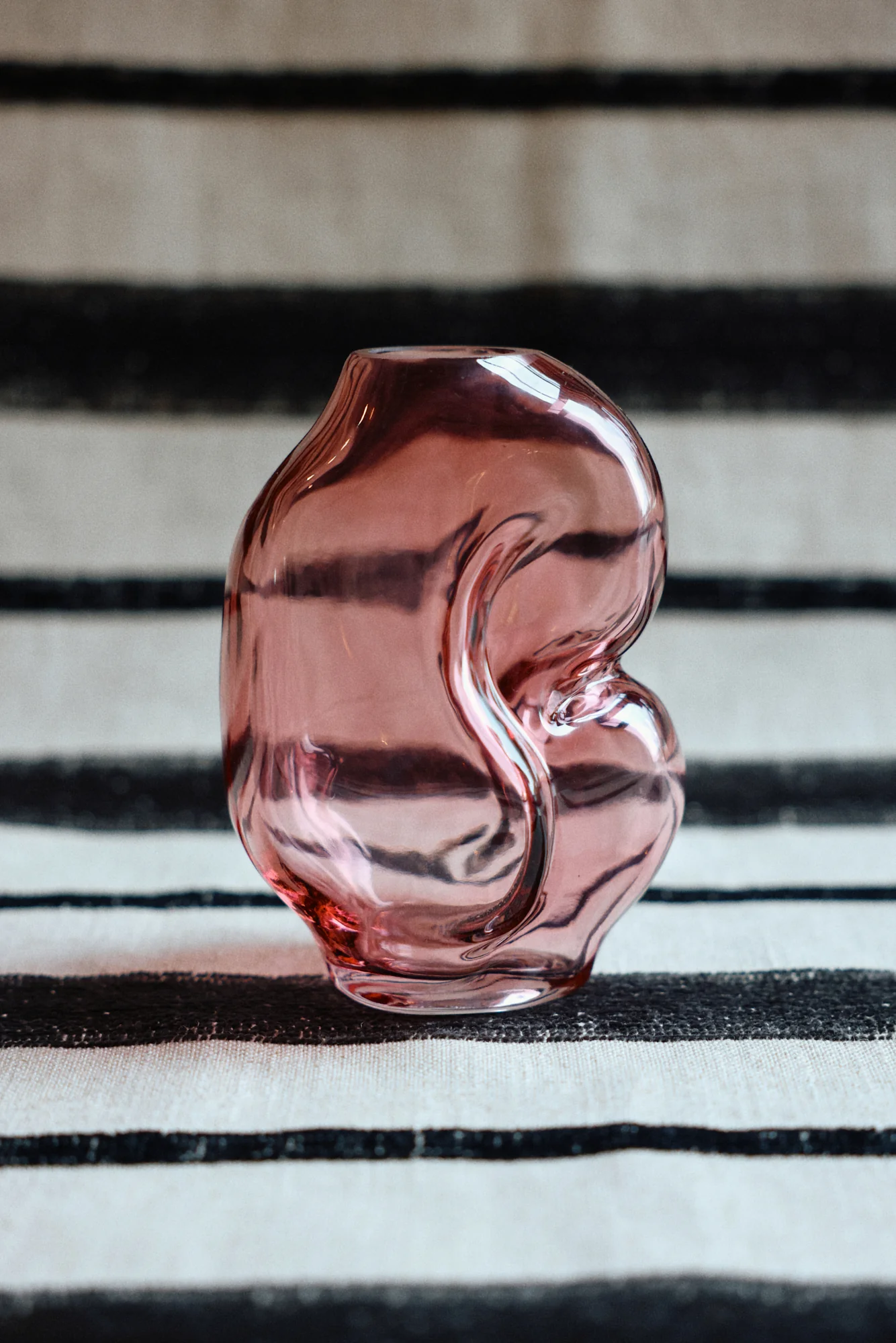 Gleam Glass Small Vase, Rose - Image 4