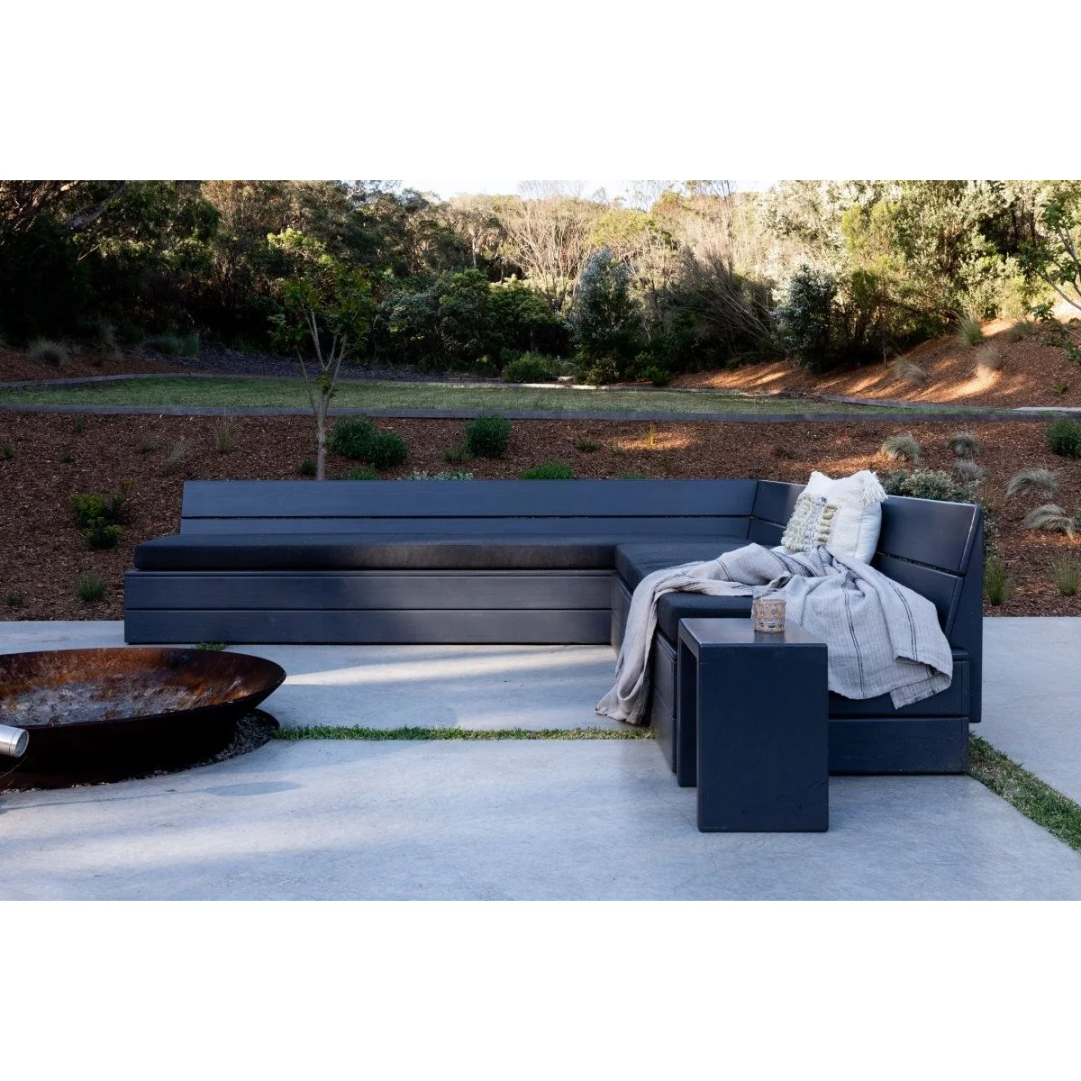 Levi Cafe Stool - Image 6