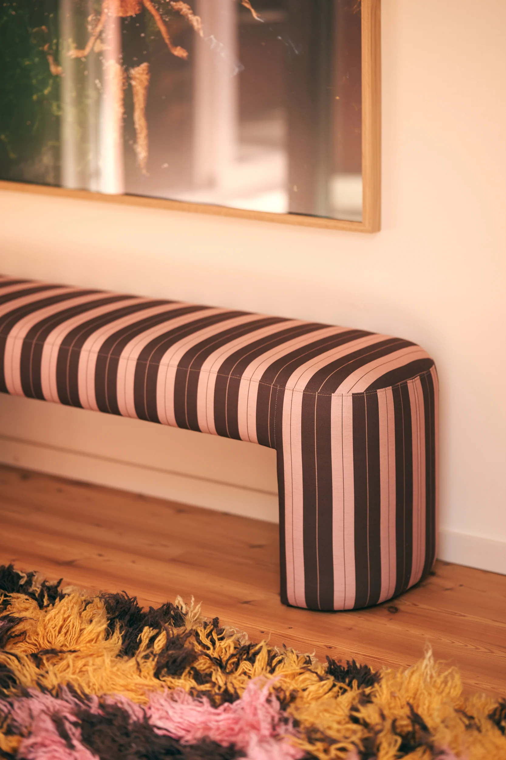 Lobby Bench Striped - Image 4