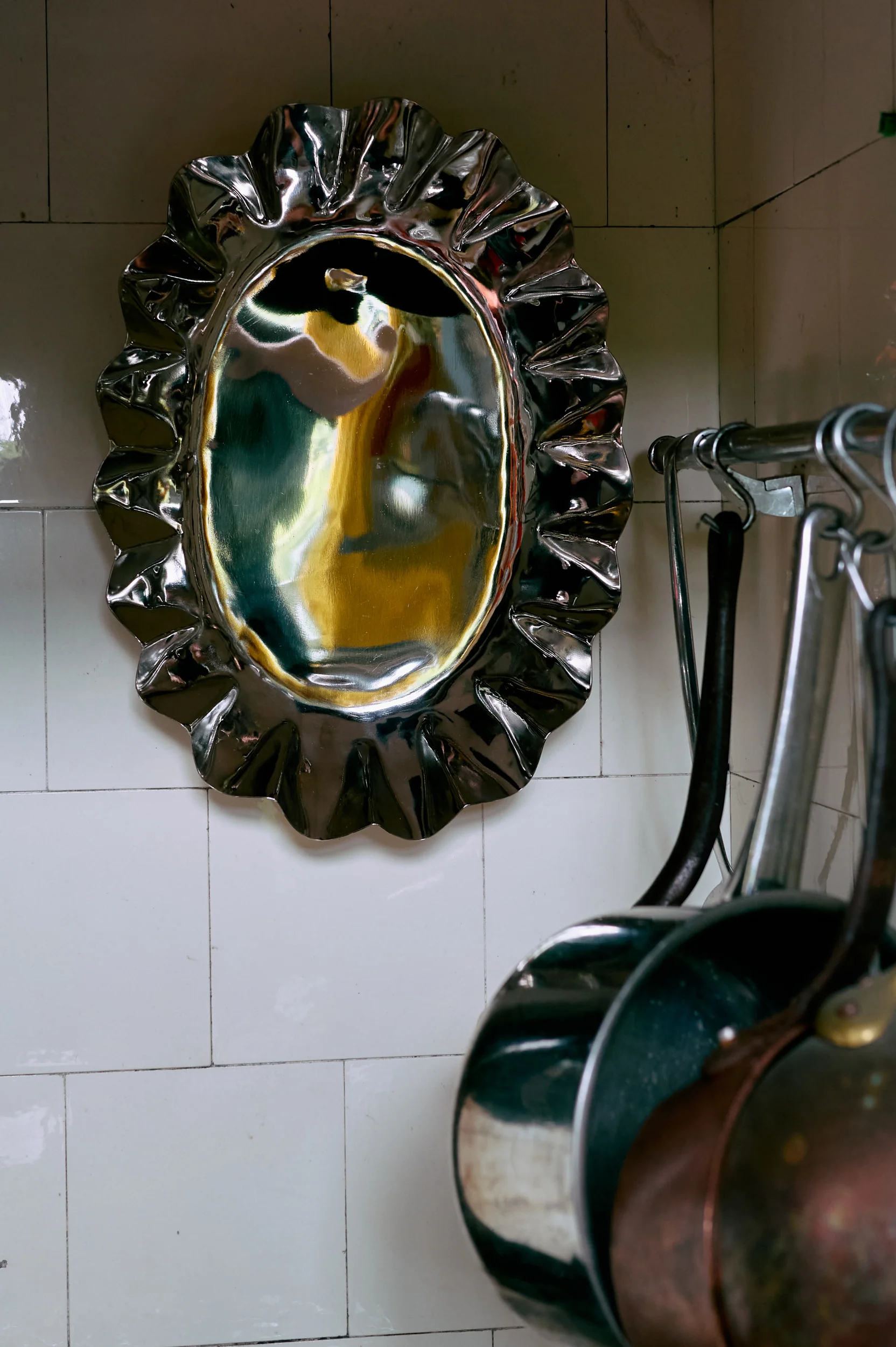 New Classics: Chrome Tray Medium - Image 2
