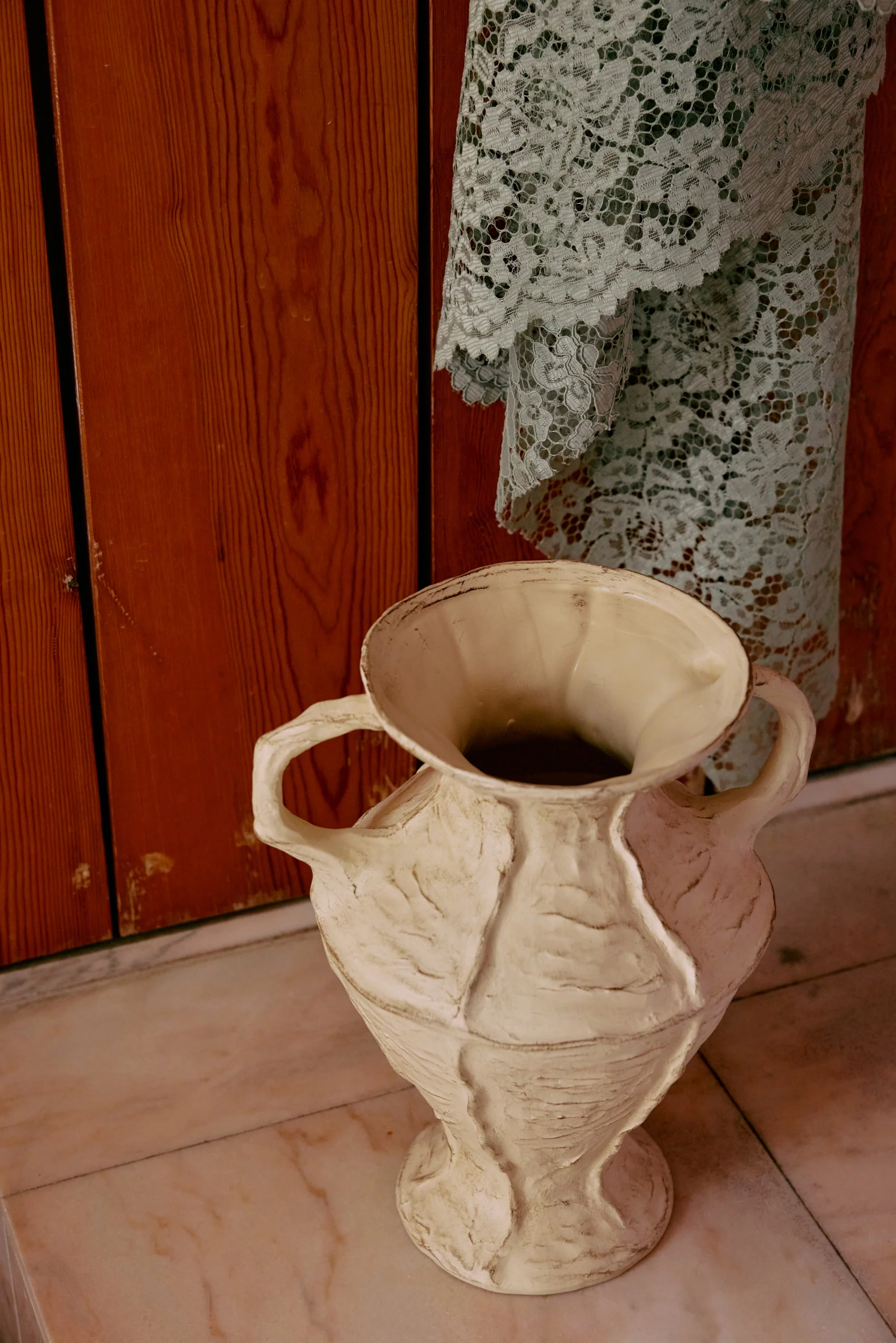 New Classics: Vase, Cream - Image 3