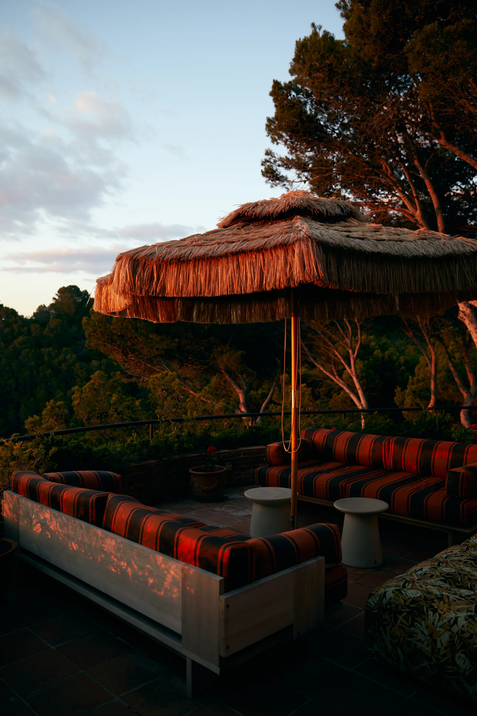 Raffia Patio Umbrella - Image 6