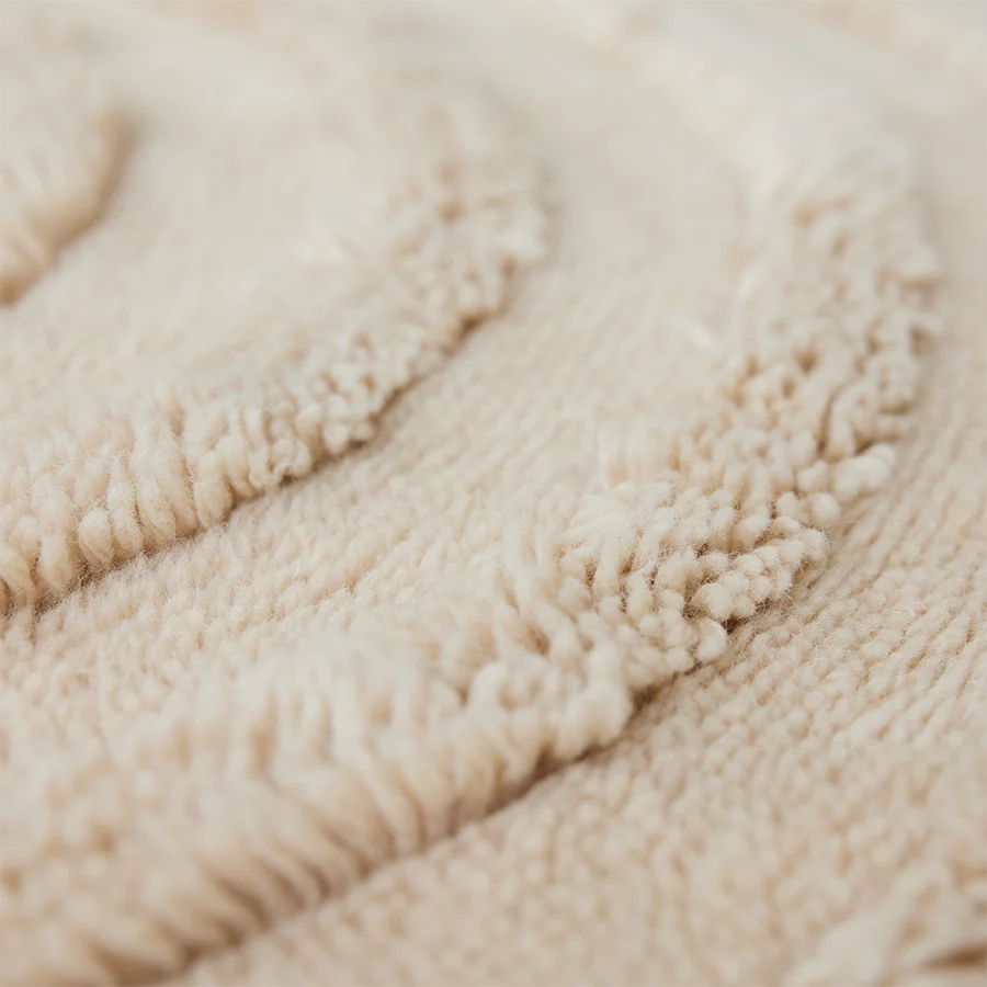 Round Woolen Rug, Cream (150cm) - Image 3