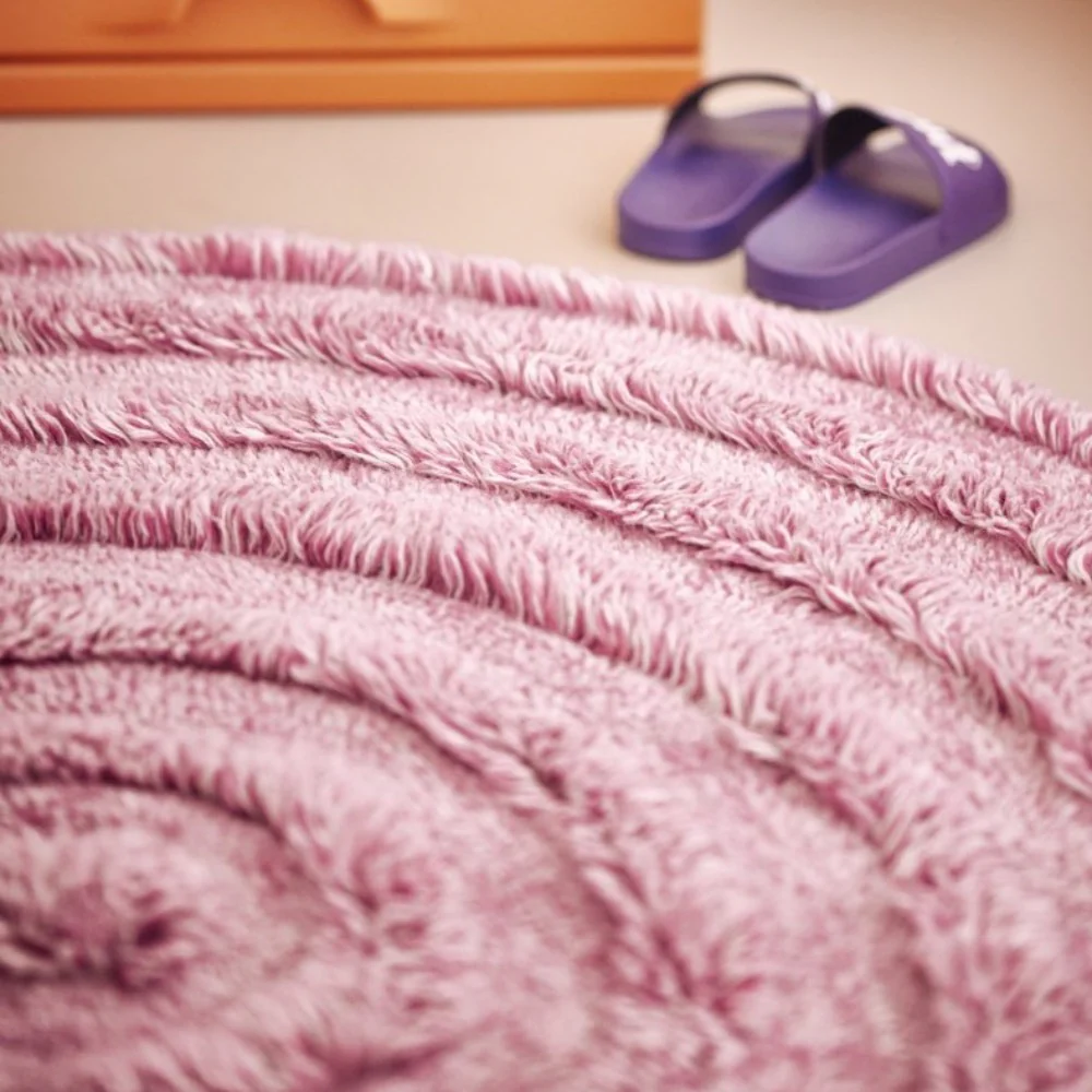 Round Woollen Rug Lilac - Image 5