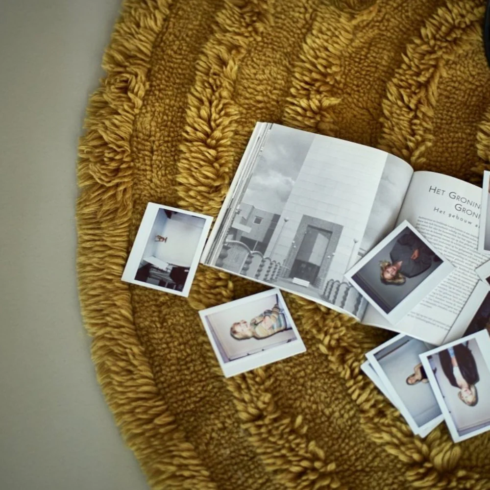 Round Woollen Rug Seaweed - Image 5