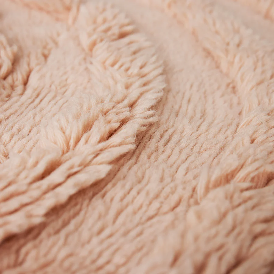 Round Woollen Rug Soft Pink - Image 4
