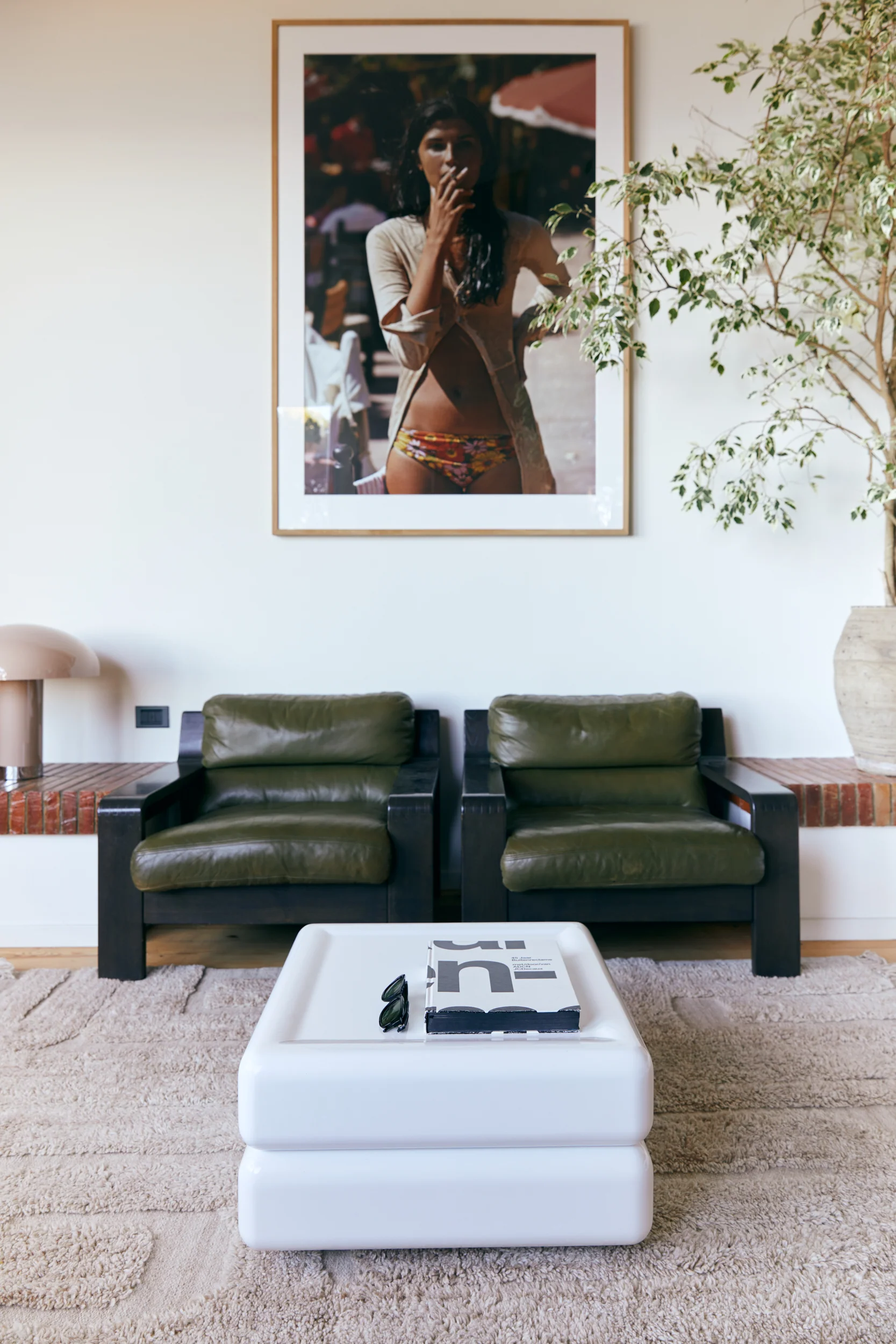 Space Coffee Table White - Image 5
