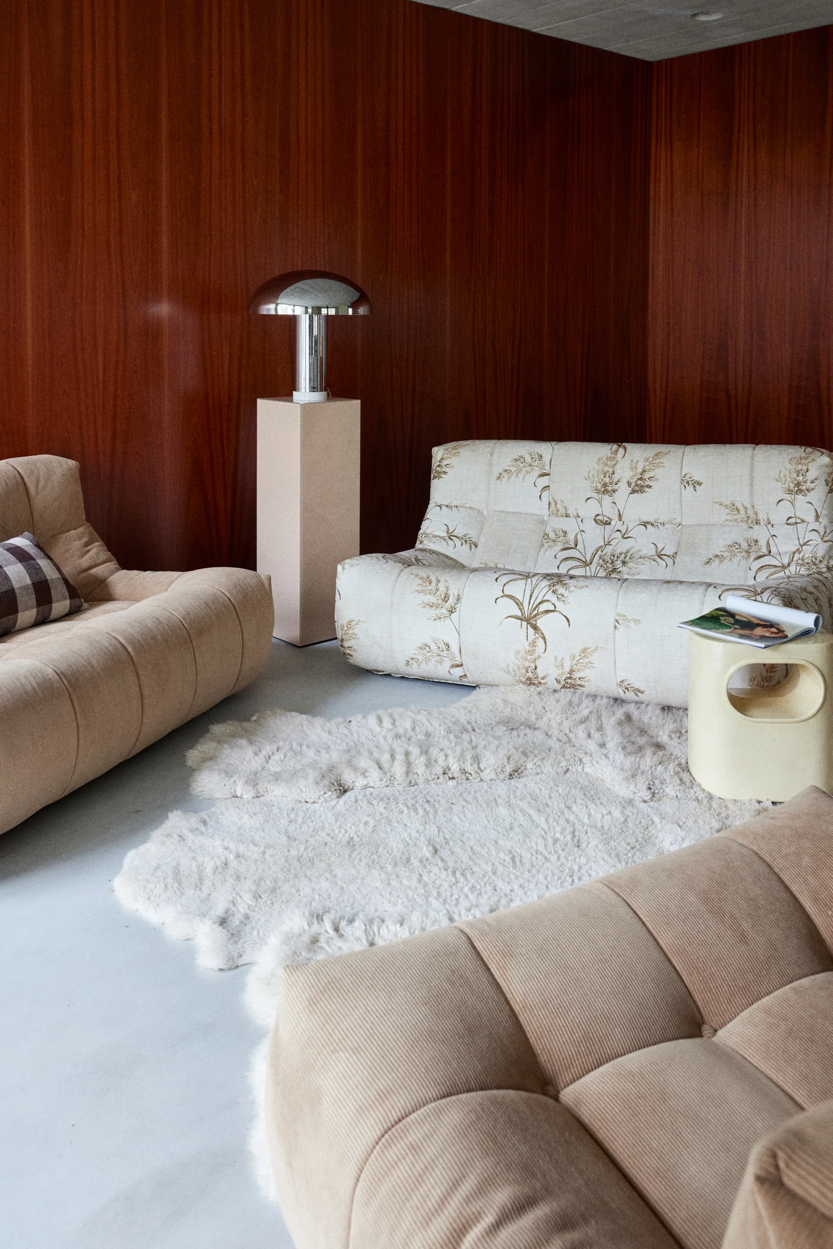 Space Side Table Cream - Image 6