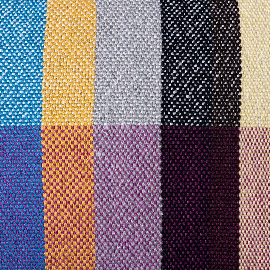 Ultimate Retro Cushion, Multicolour (60X40cm) - Image 3